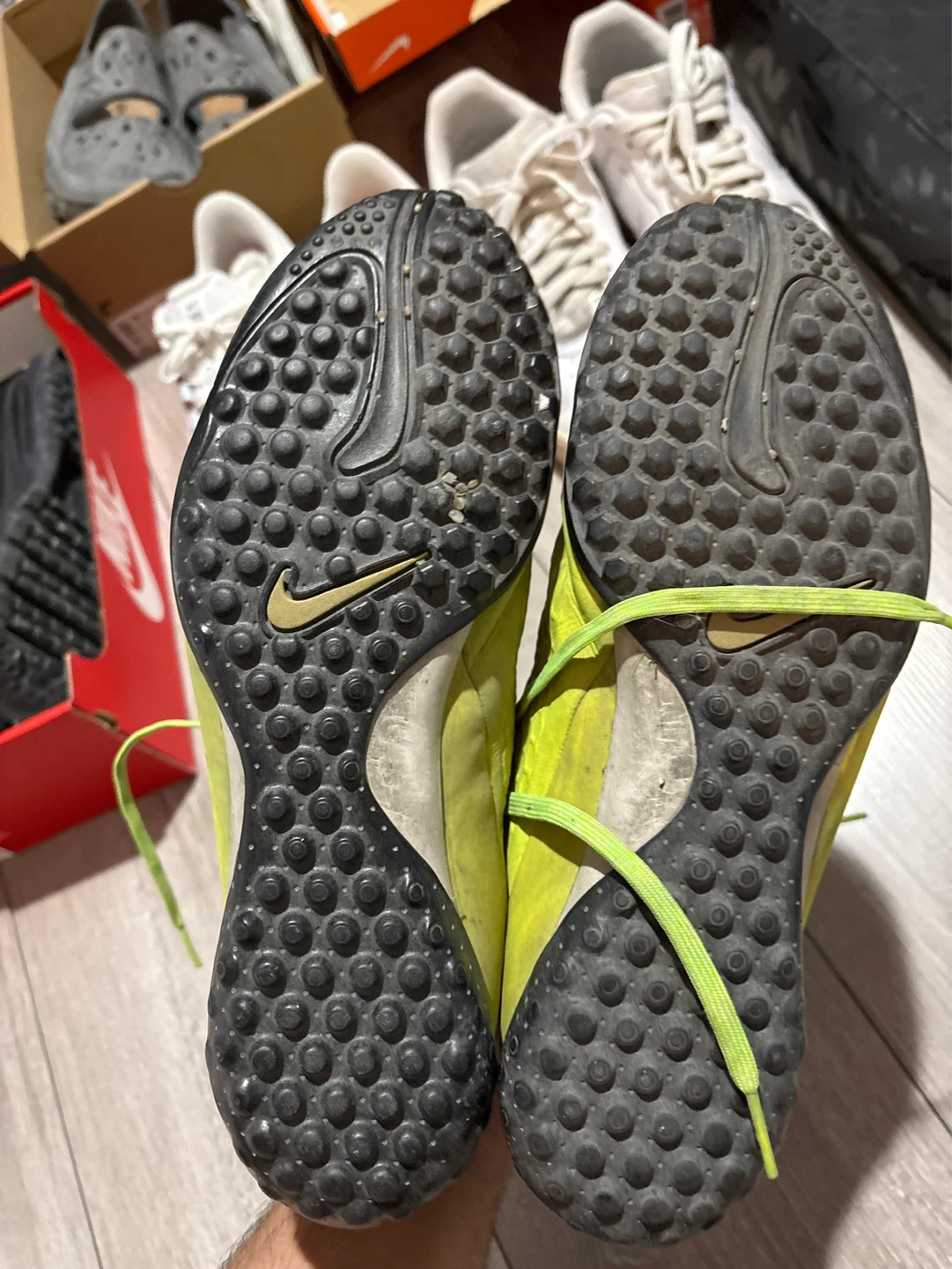 Nike Hypervenom Football Cleats - photo 3