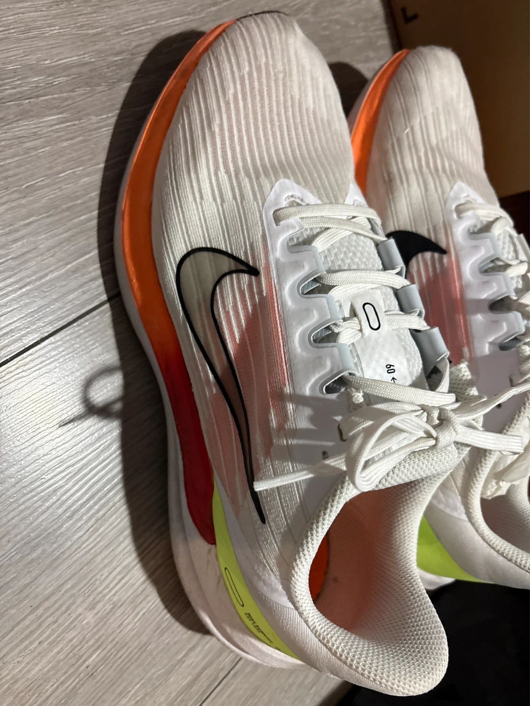 Nike Winflo 9 - running shoe ( size 8 mens )