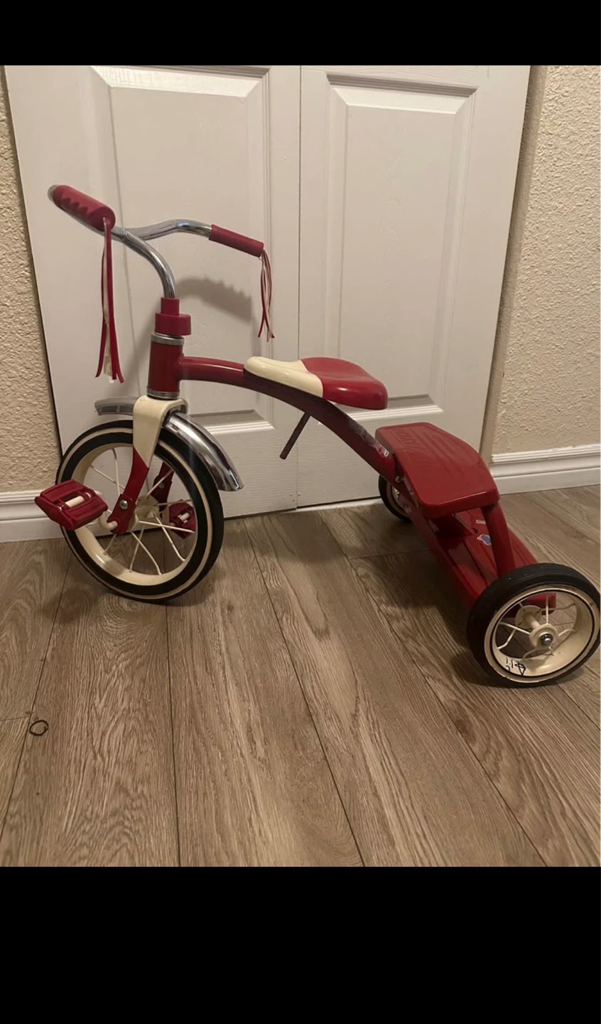Radio Flyer Tricycle