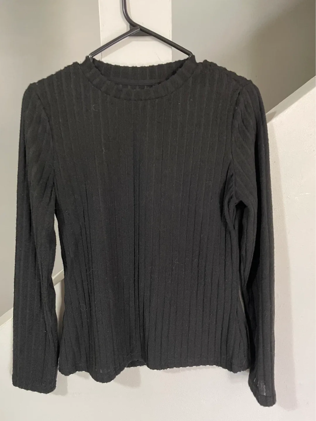 ⚽️ Black Ribbed Long Sleeve Top - photo 3