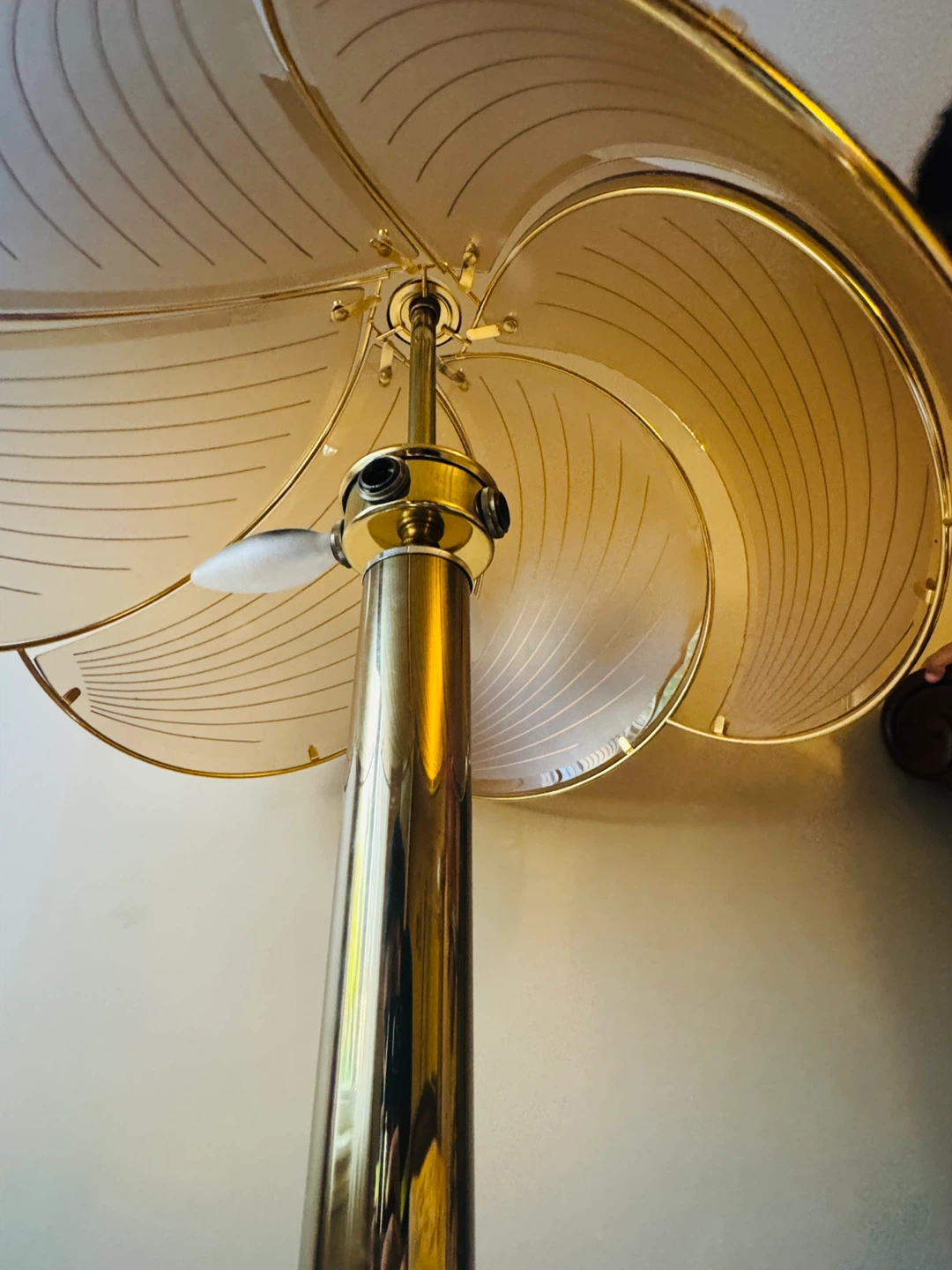 Vintage Brass Table Lamp with Frosted Glass Shade - photo 4