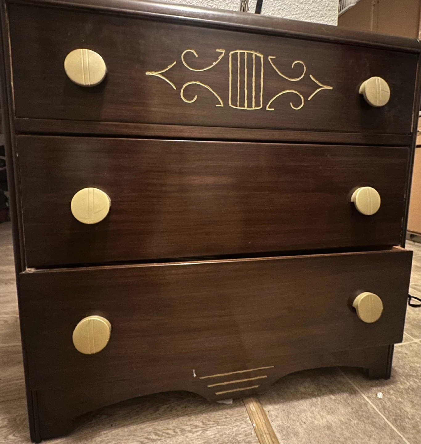 Vintage 3-Drawer Dresser