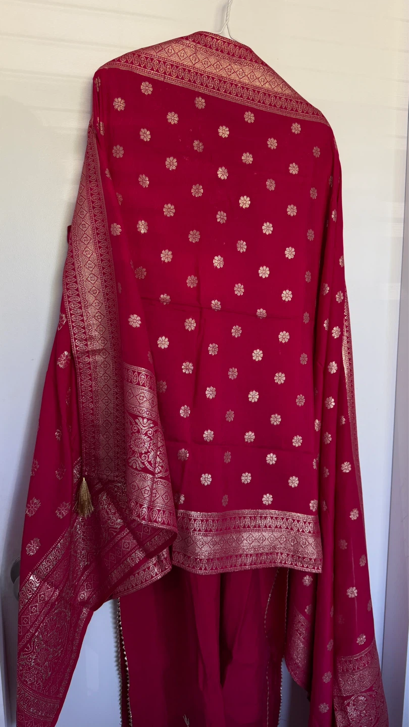 Party wear Women's Red Kurti, Pants, and Dupatta Set - photo 5