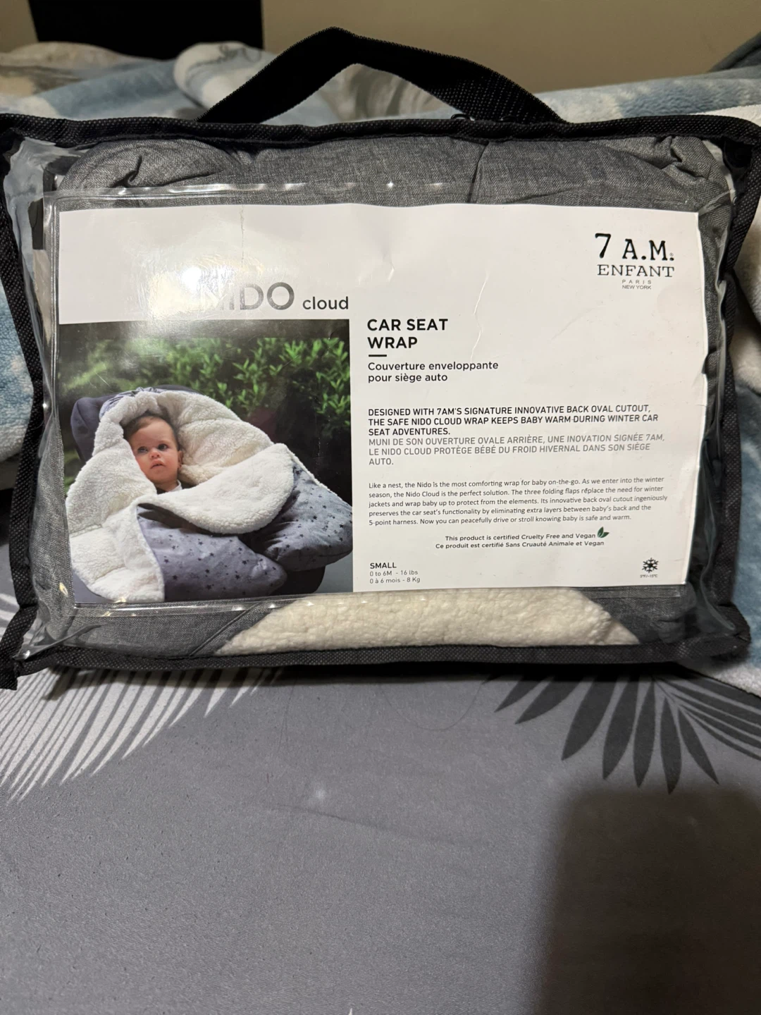 7 A.M. ENFANT Nido Cloud Car Seat wrap