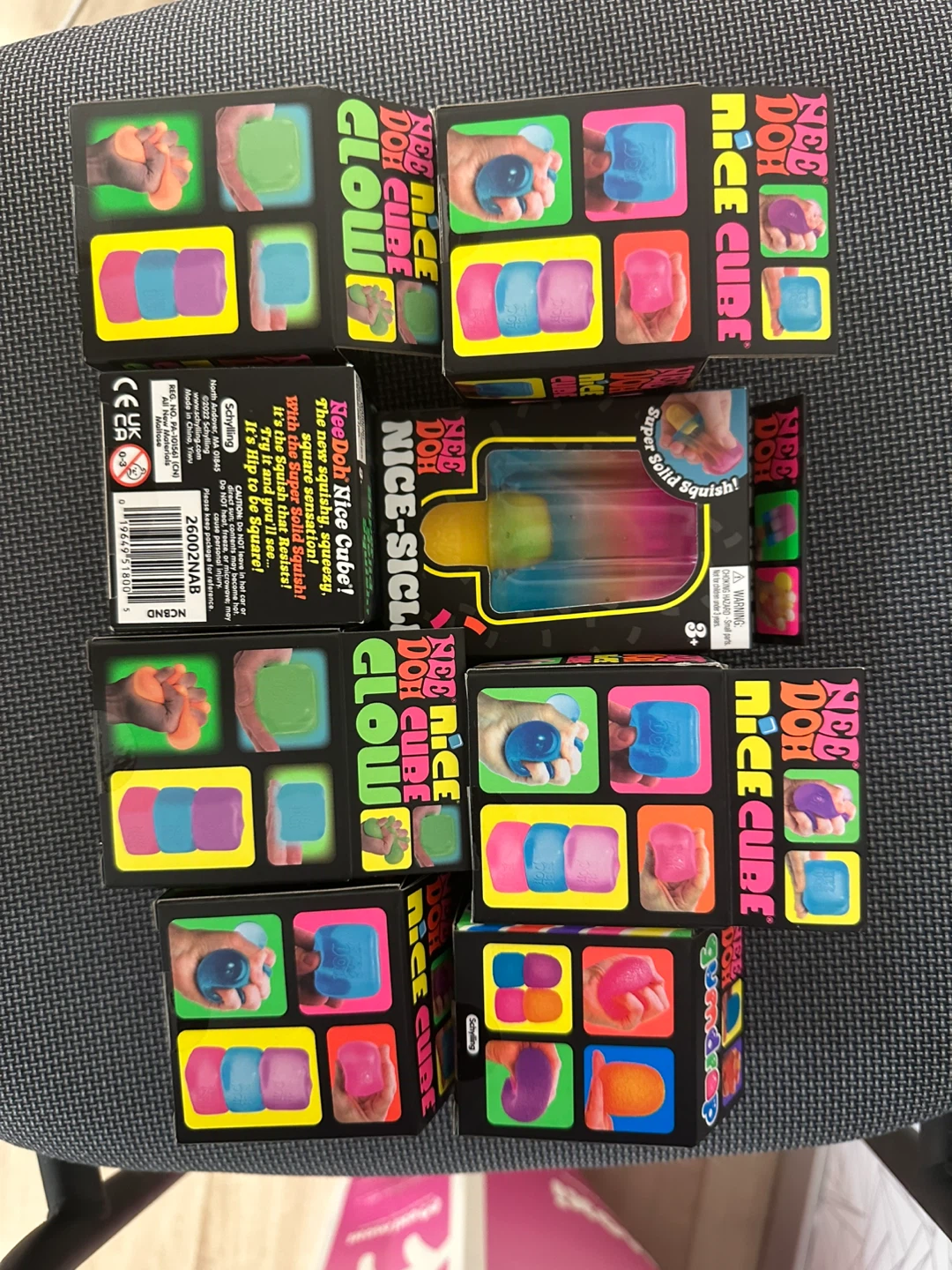 ⚽️NeeDoh Nice Cube Glow and Nice-Sickle Squishy Toys