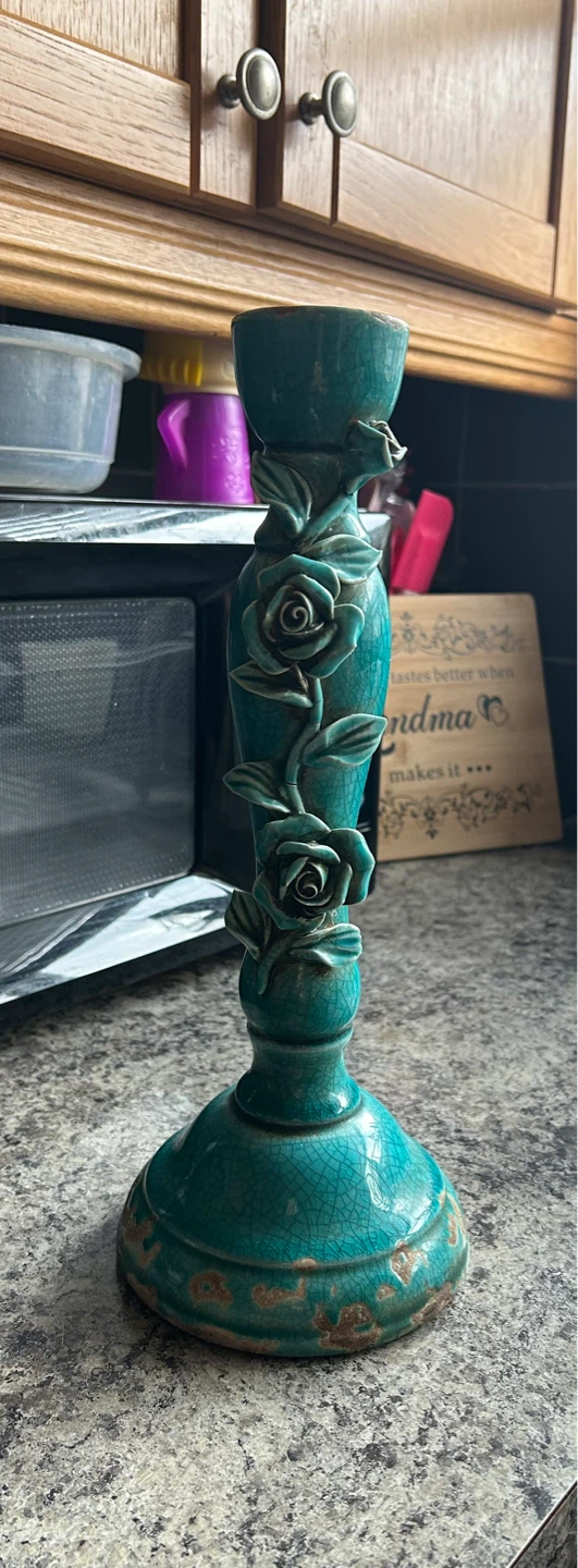 Turquoise Rose Candlestick Holder ⚽