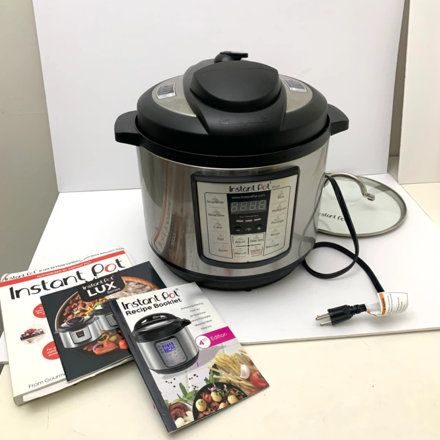 Instant Pot IP LUX Multi Cooker Pressure Kitchen Appliance