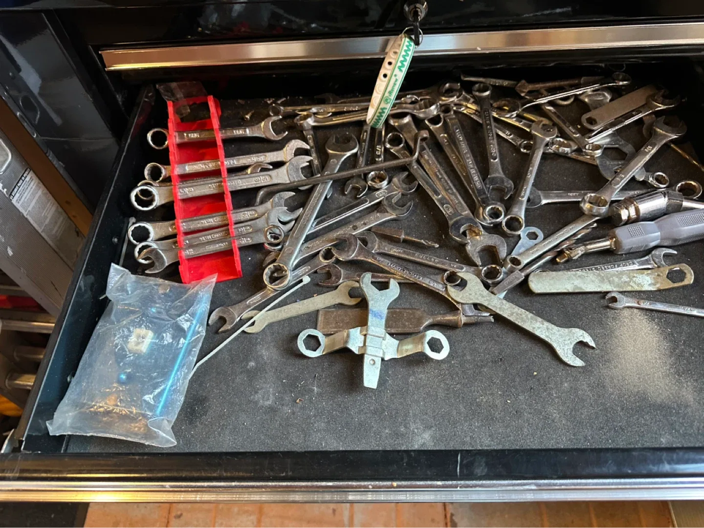 Husky 7-Drawer Rolling Tool Chest - photo 4