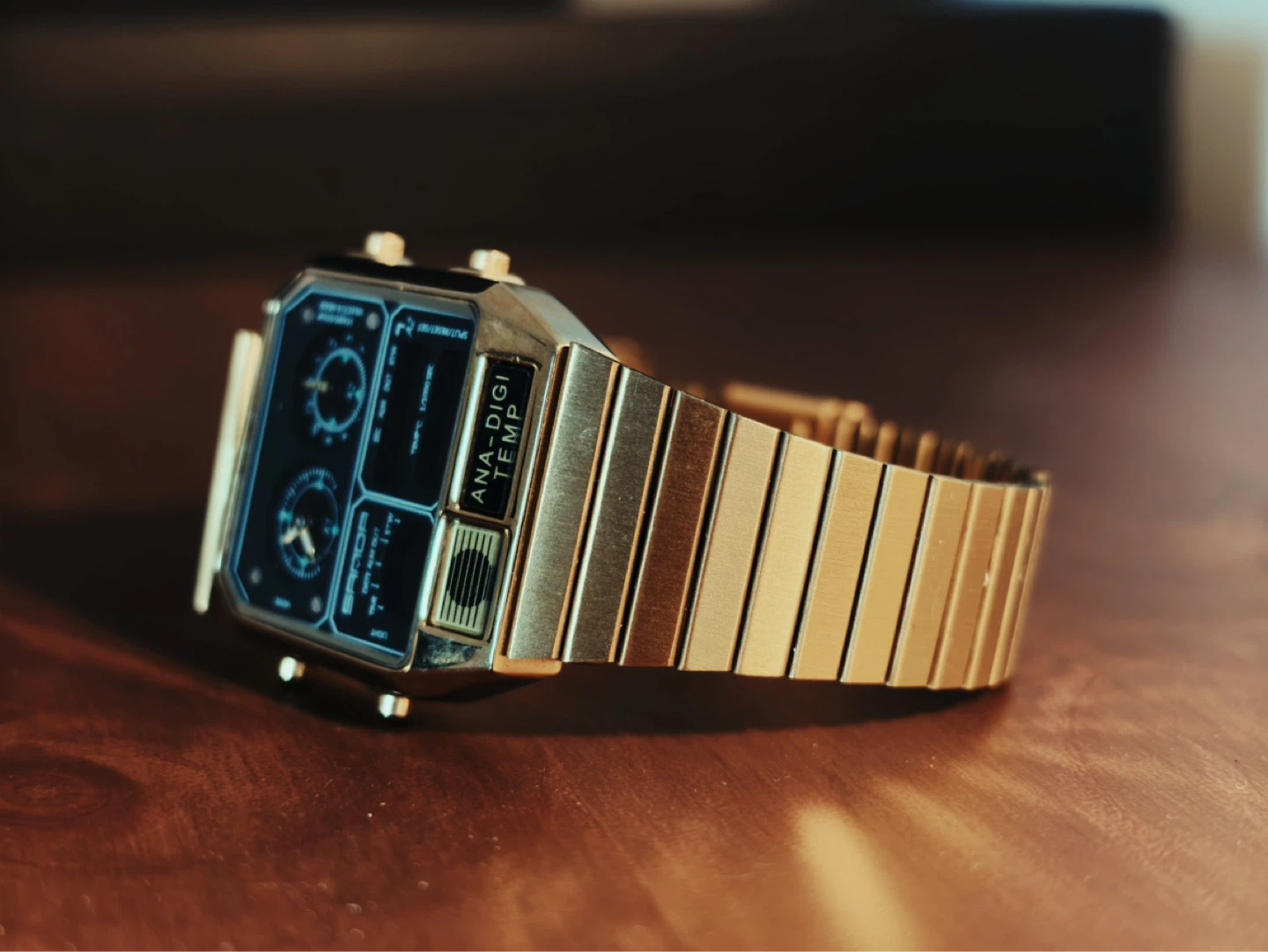 ⚽️ Retro Sci-Fi Ana-Digi Watch – Galactic Bounty Hunter Style - photo 2