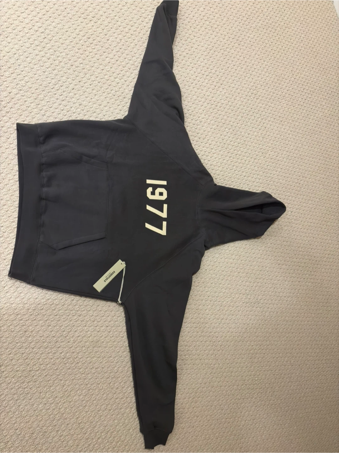 Essentials 1977 hoodie size S