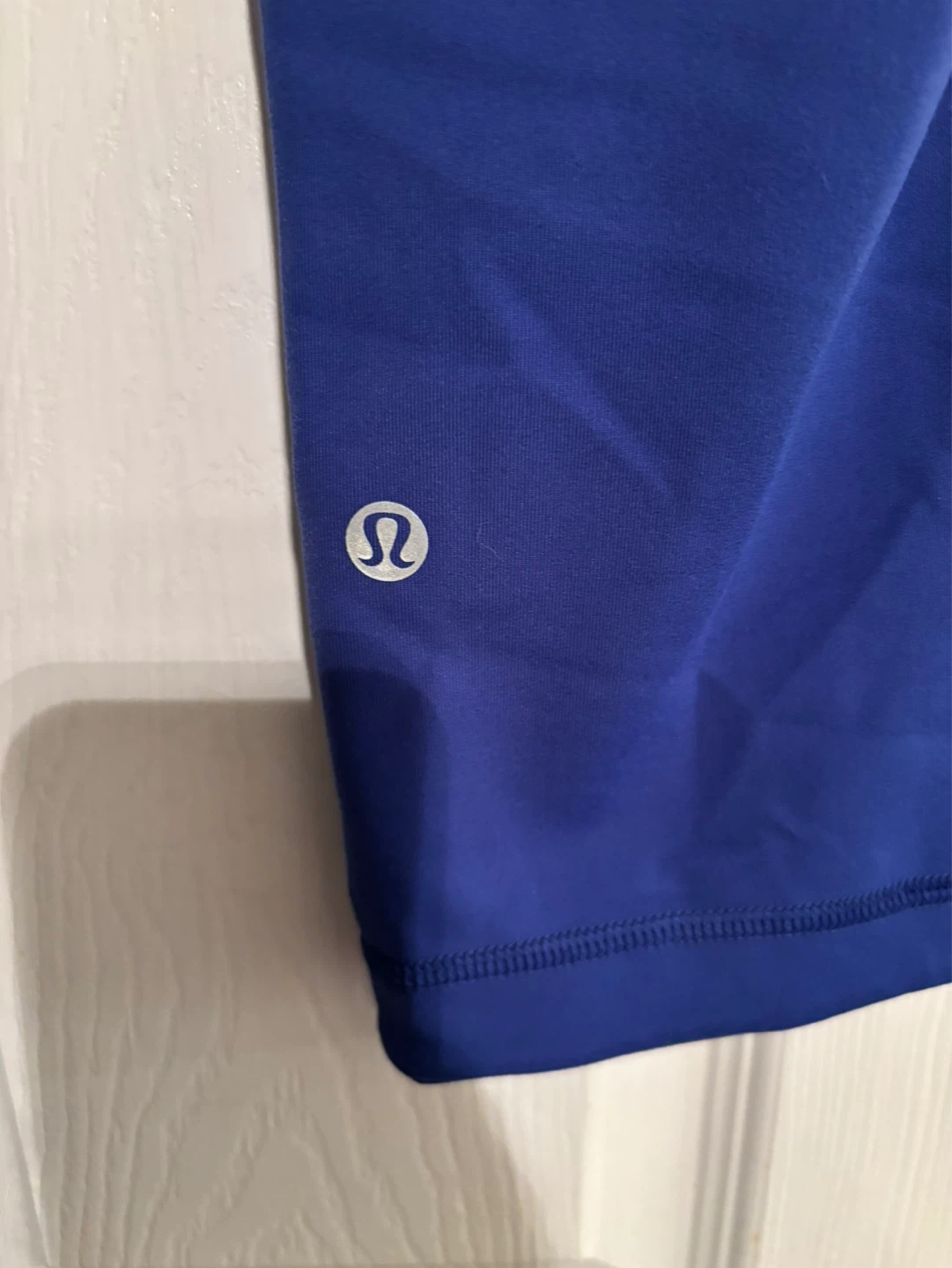 Lululemon Blue Capris Size 8 - photo 3