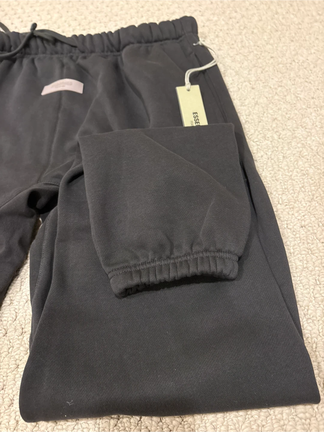 Essentials 1977 Cuffed Sweatpants Size XL - photo 4