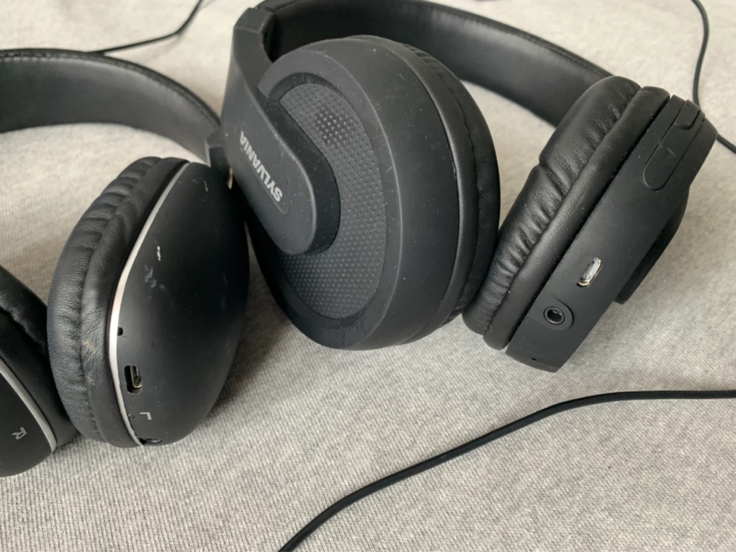 Bluetooth Headphones ⚽️ $5 each - photo 2