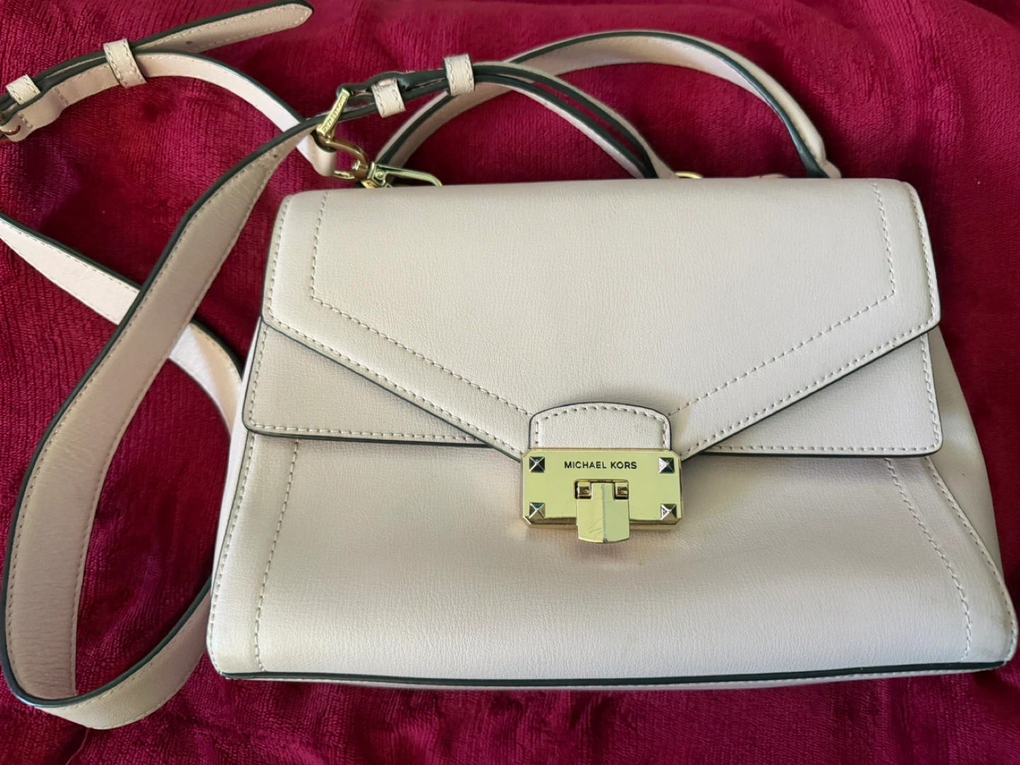 Michael Kors Pink Leather Handbag ⚽ - photo 3