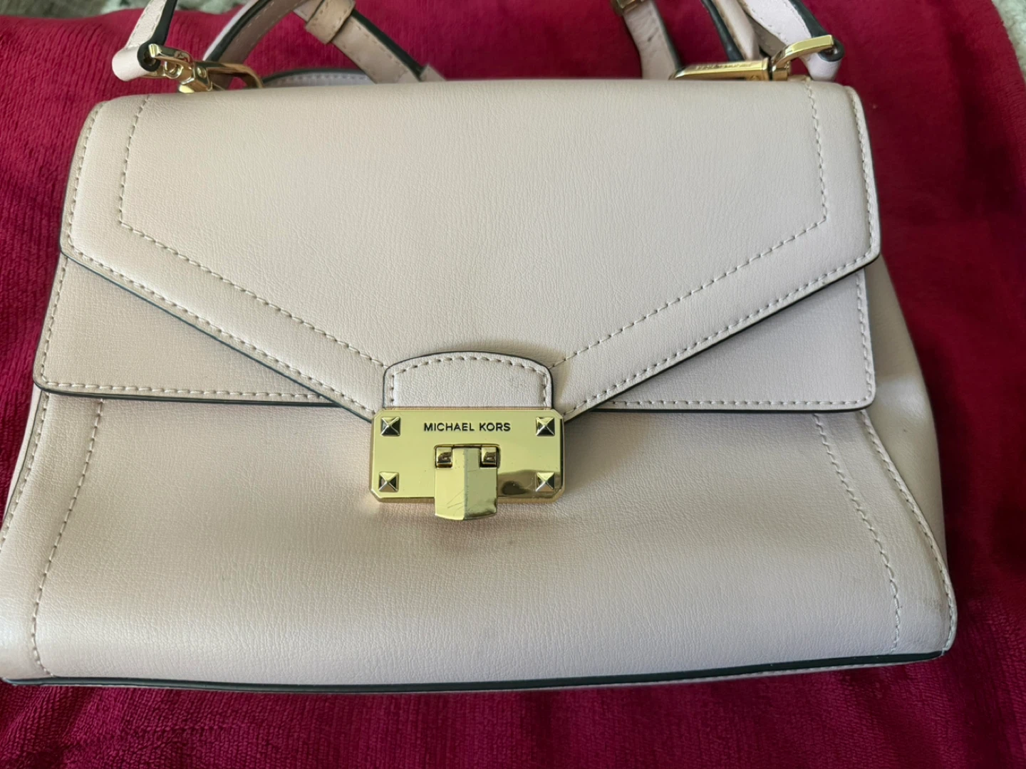 Michael Kors Pink Leather Handbag ⚽