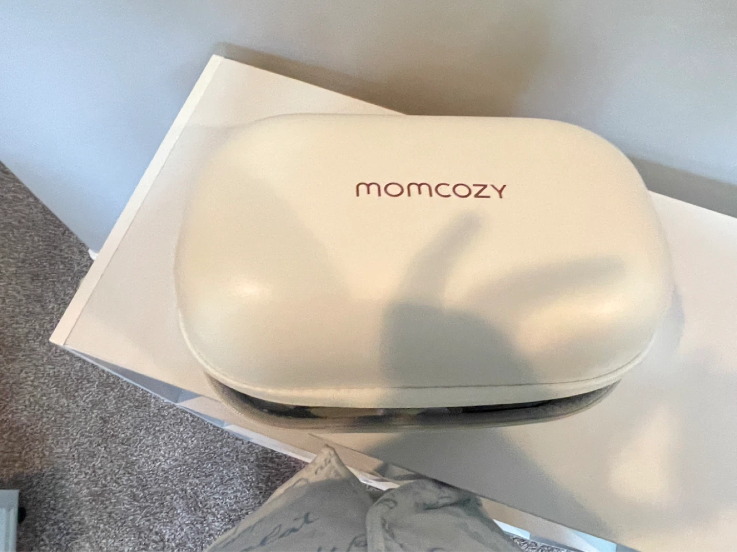Momcozy M9 Mobile Flow Wearable Breast Pump - photo 3