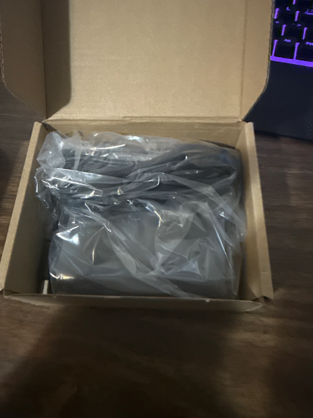 Laptop charger wholesaling - photo 3