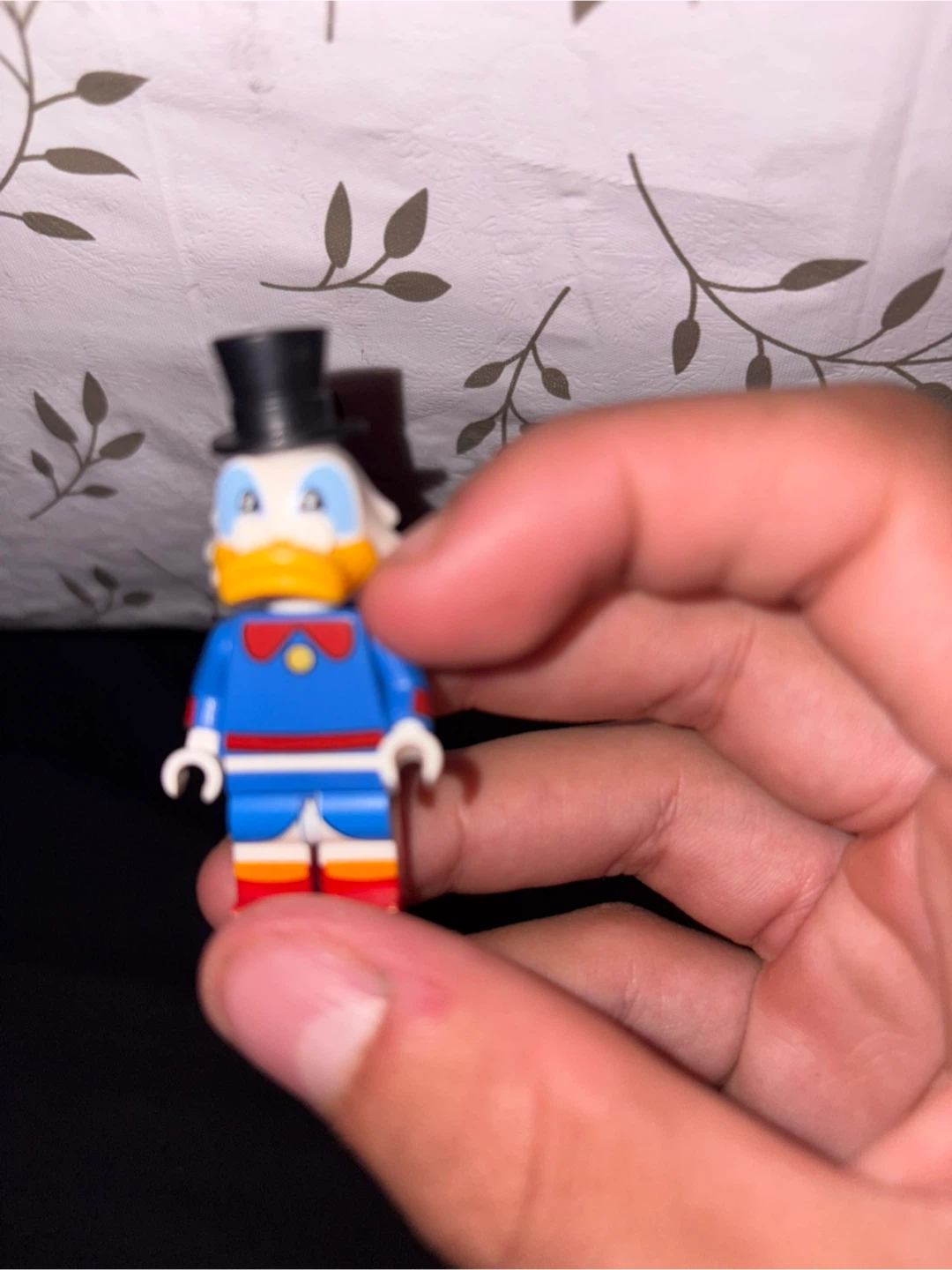 LEGO Minifigures - Scrooge McDuck, Star Wars Trooper & More - photo 3