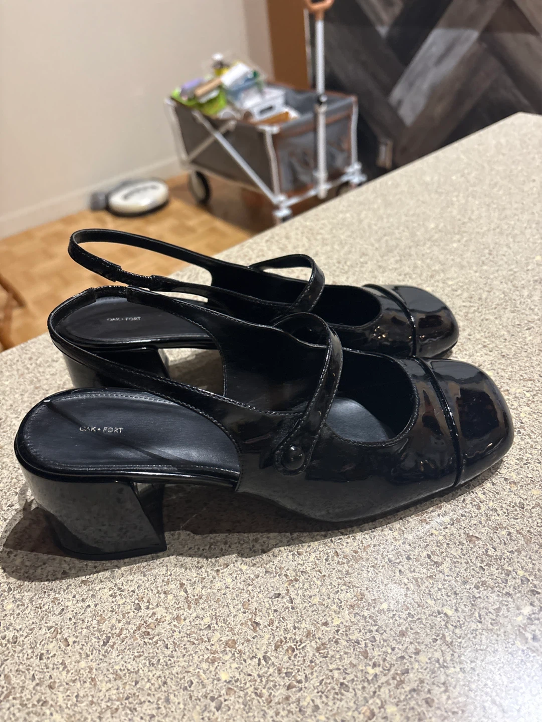 OAK+FORT Black Patent Slingback Heels