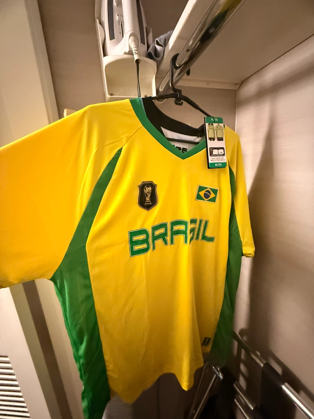 Brazil Soccer Jersey FIFA World Cup - photo 2