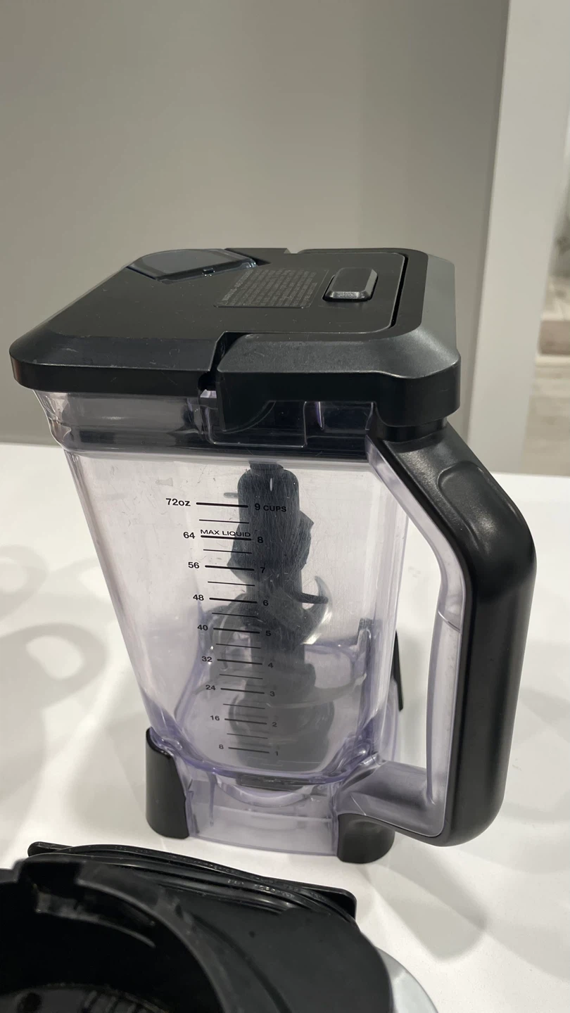 Ninja Professional 1100W Blender – $65 (Quick Sale) - photo 3