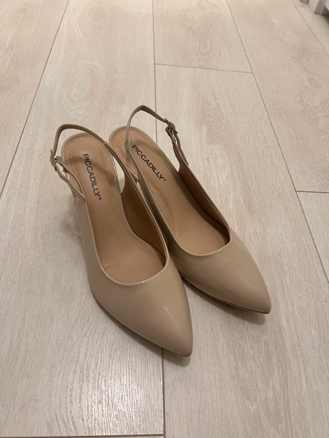 Women's Slingback Heels - Beige