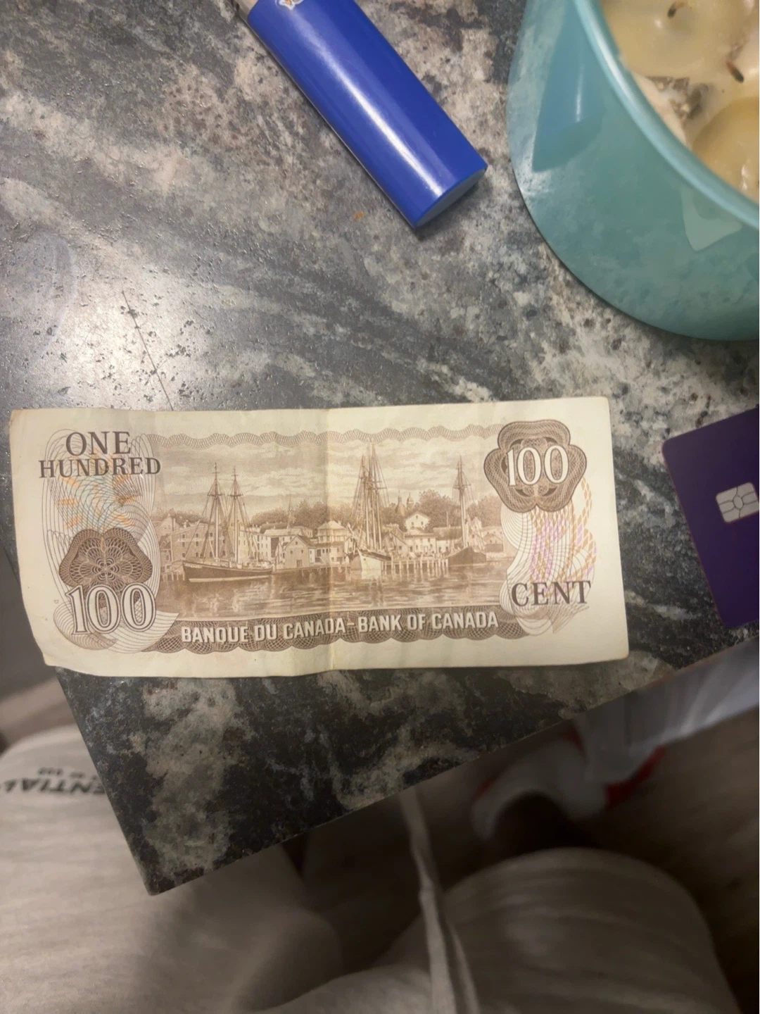 Canada 100 Dollar Bank Note from 1975