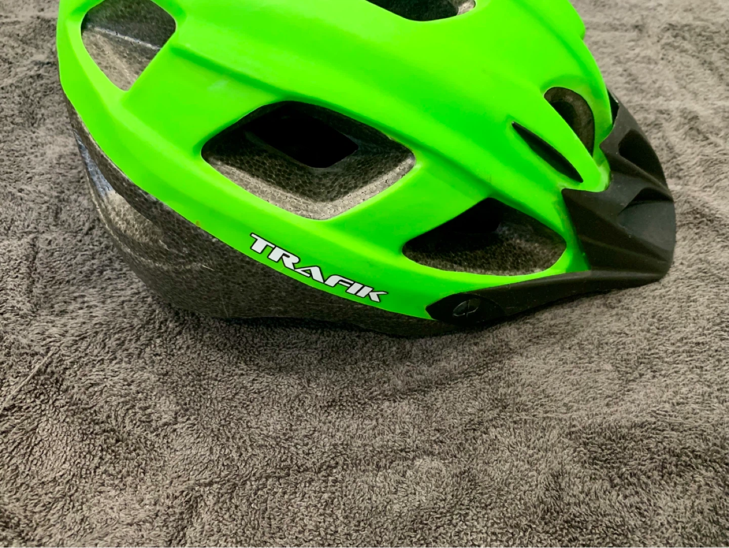TRAFIK Bike Helmet - Bright Green - photo 3