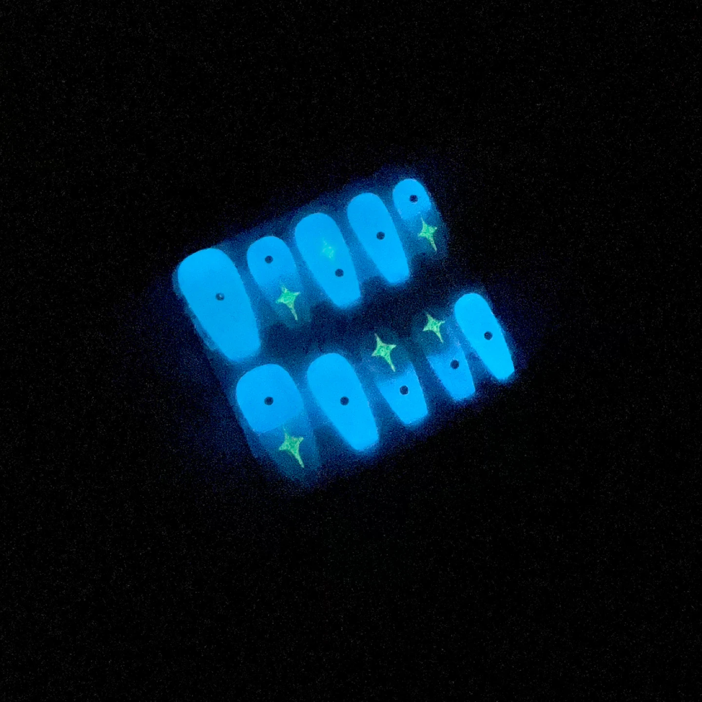 Press-On Nails (Glow) - photo 3