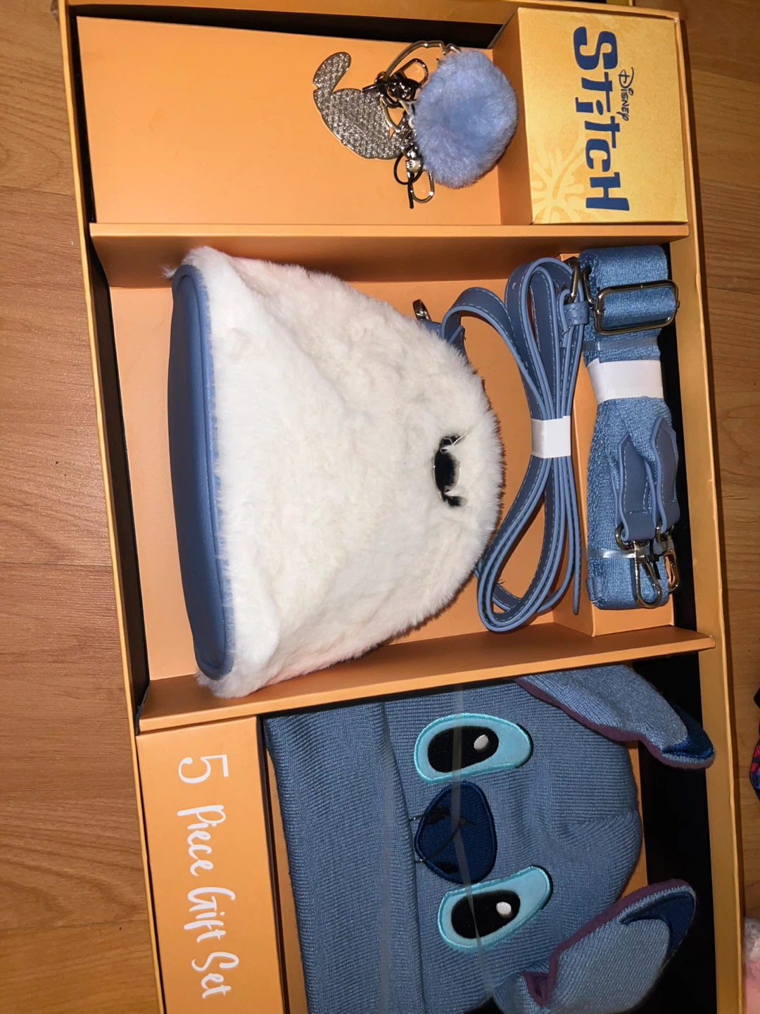 Stitch Gift Set! ⚽️ - photo 2