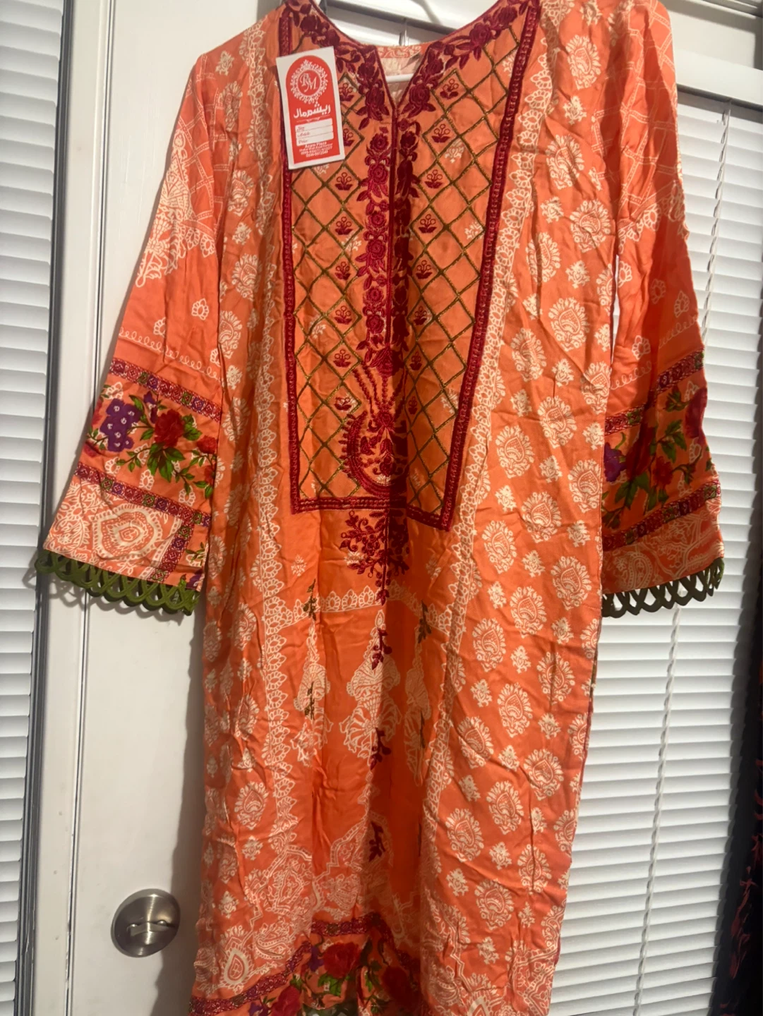 Assorted Pakistani Style Dresses - photo 4