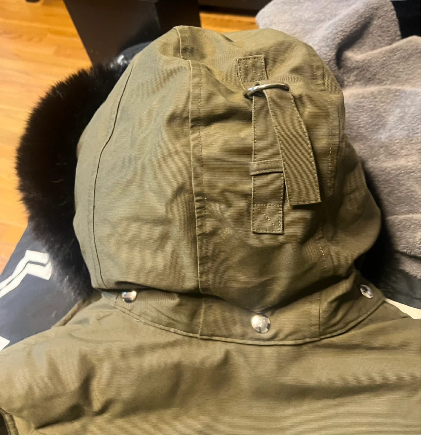 Moose Knuckles Down Parka Olive Green - photo 3