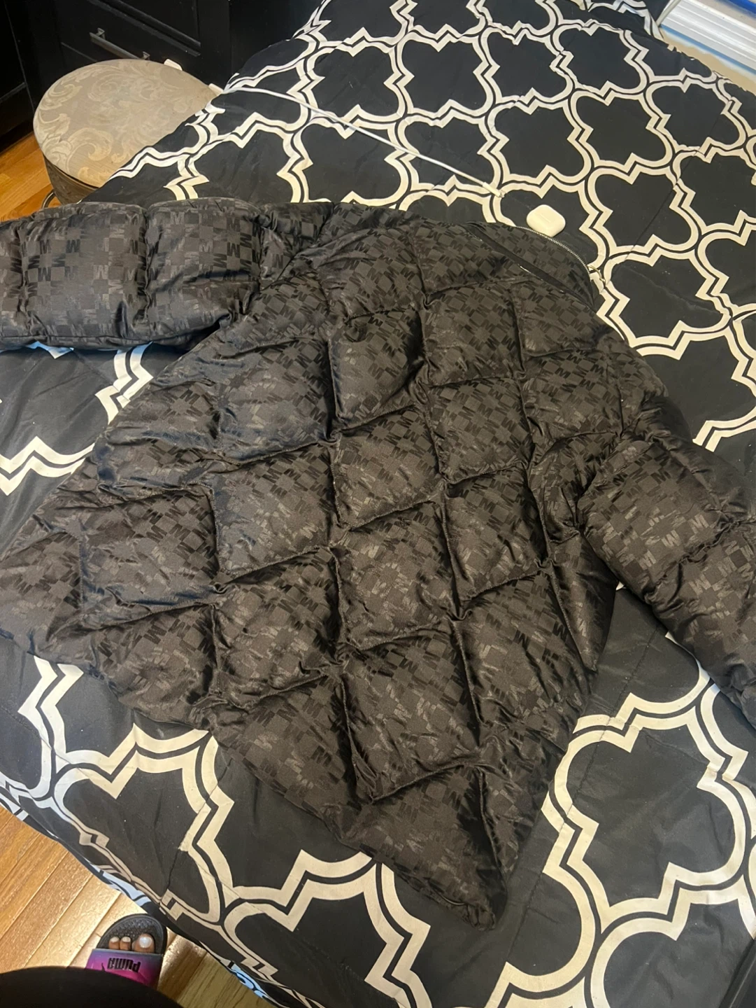 Moncler Black Monogram Down Puffer Jacket - photo 2