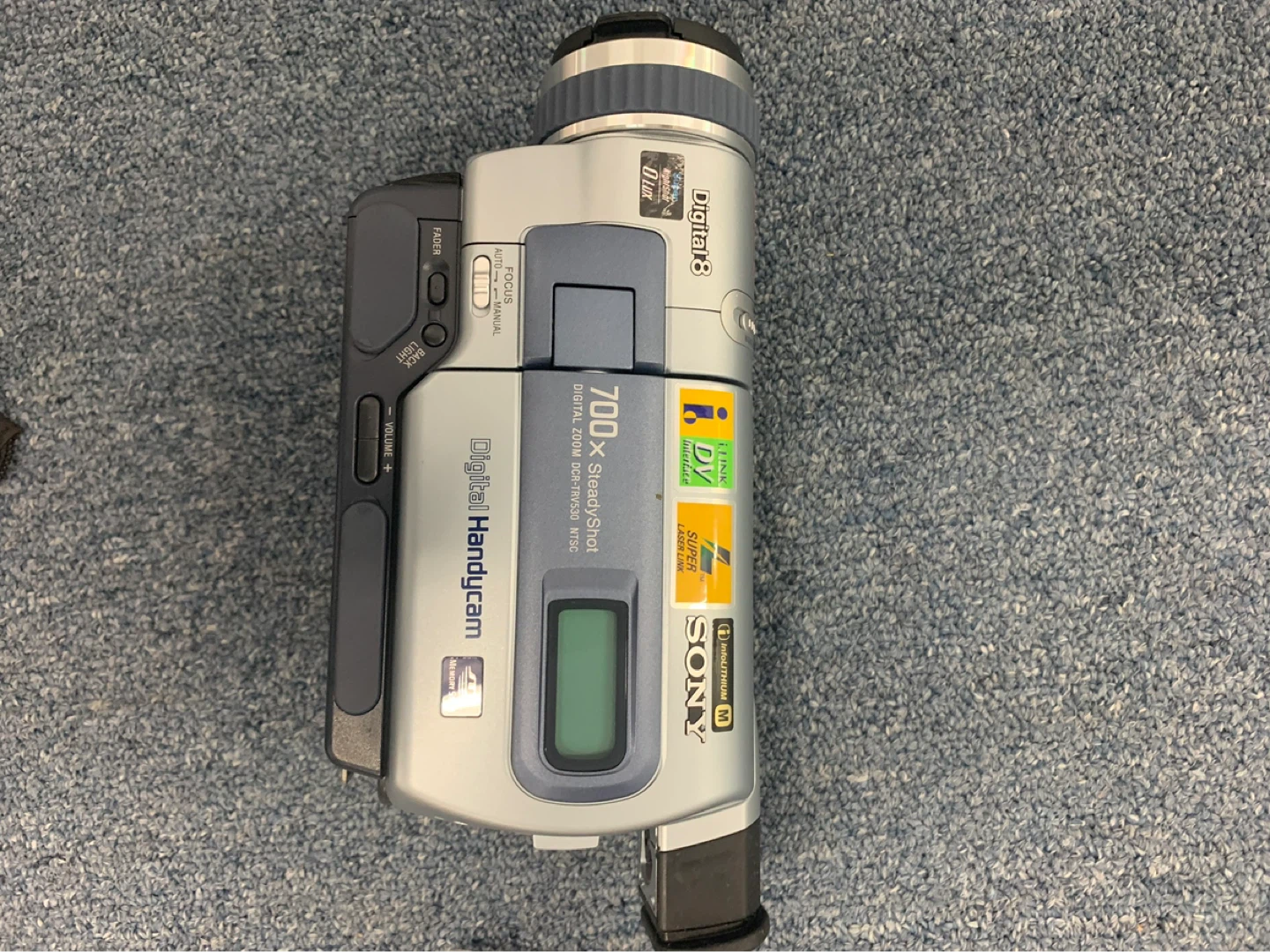 Sony Digital Handycam DCR-TRV30 Digital Video Camera Recorder