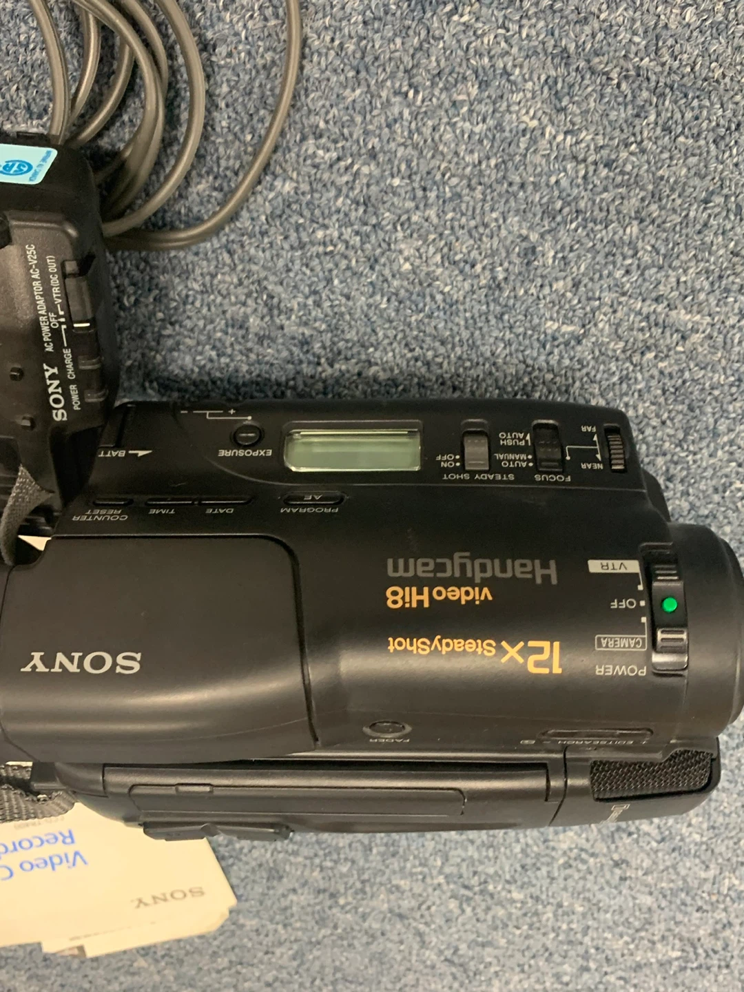 Sony Handycam Video Hi8 SteadyShot Camcorder 12x