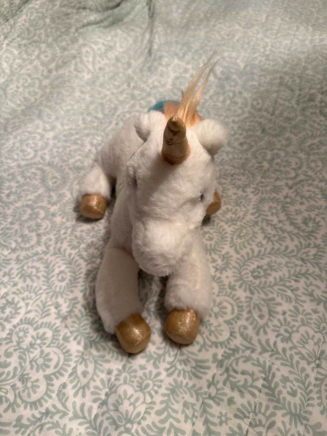 FAO Schwarz White Unicorn Plush Toy - photo 3