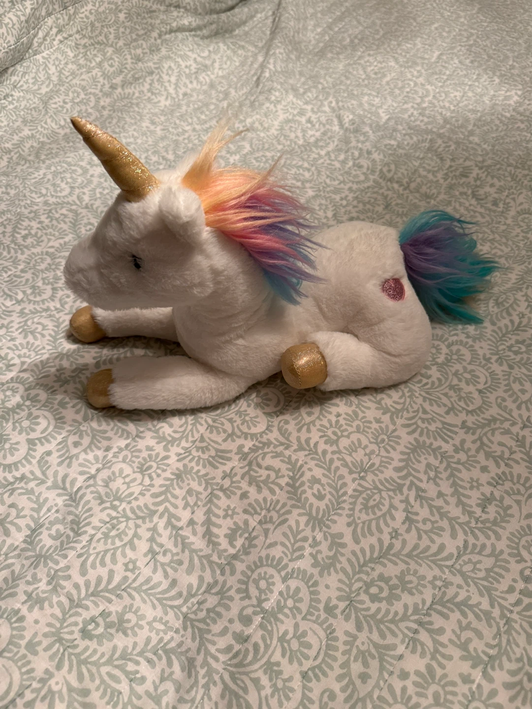 FAO Schwarz White Unicorn Plush Toy
