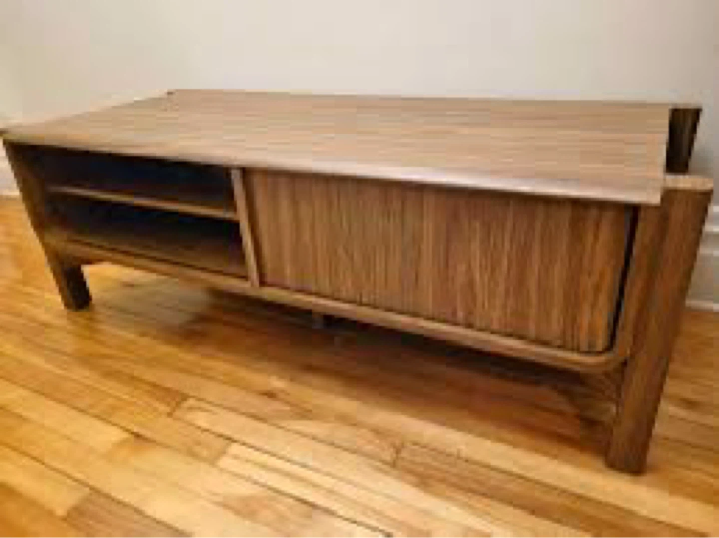 Solid Wood Media Coffee Table - photo 3