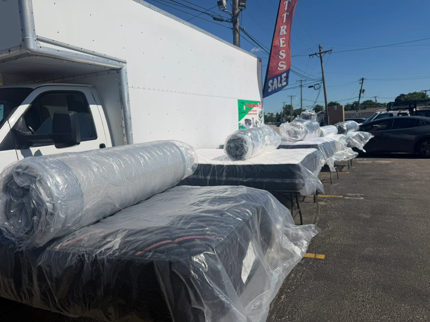 Mattress Sale Twin full Queen King enrollado