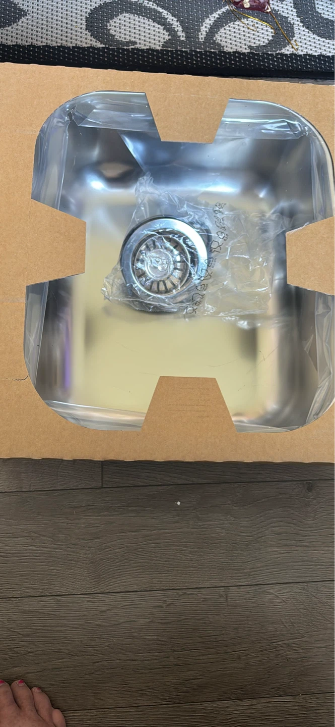 New Kitchen Sink with Strainer - photo 3