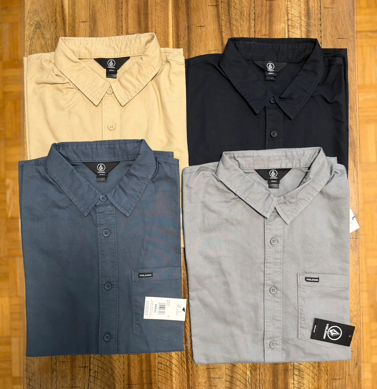 BRAND NEW Volcom Men’s Short-Sleeve Button-Up shirts