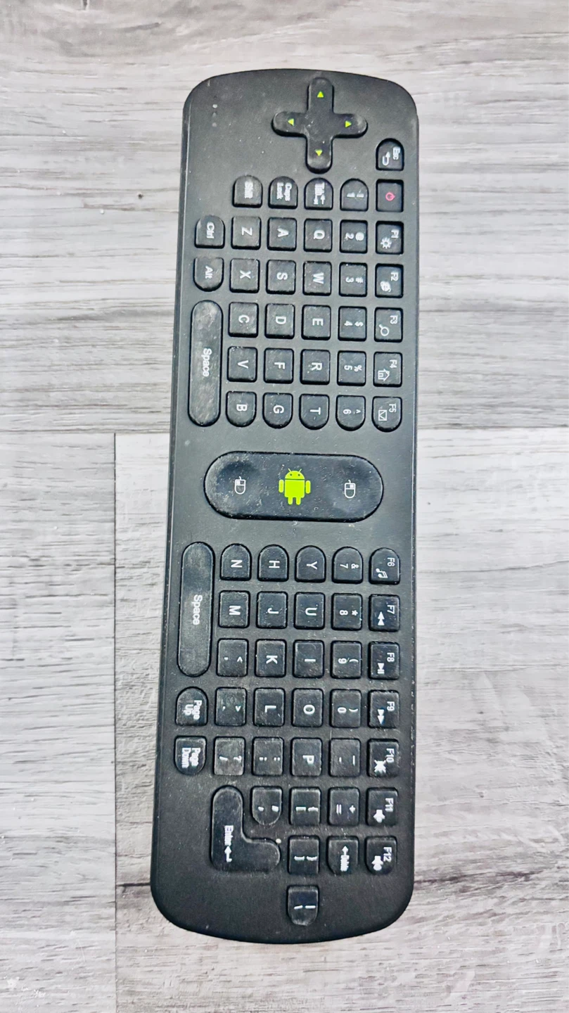 Measy RC11 Smart Remote Control Keyboard - photo 3