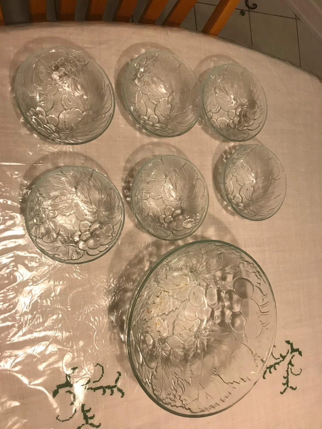 Glass Fruit / salad Bowls Set