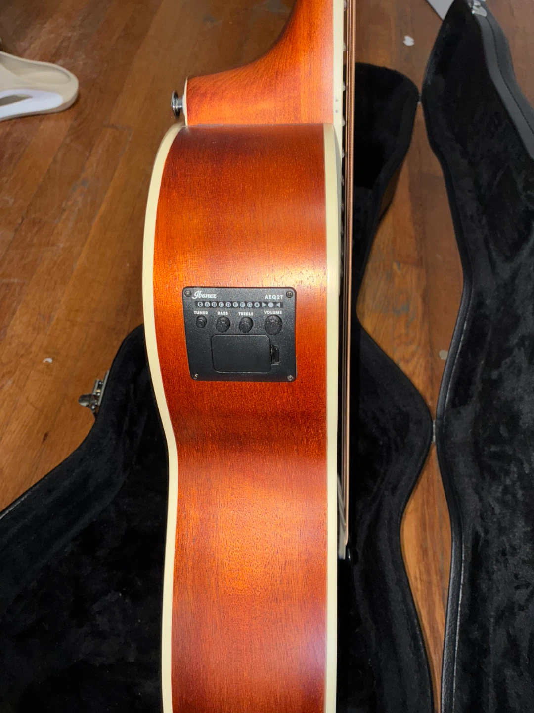 Ibanez Acoustic Bass Guitar - photo 2
