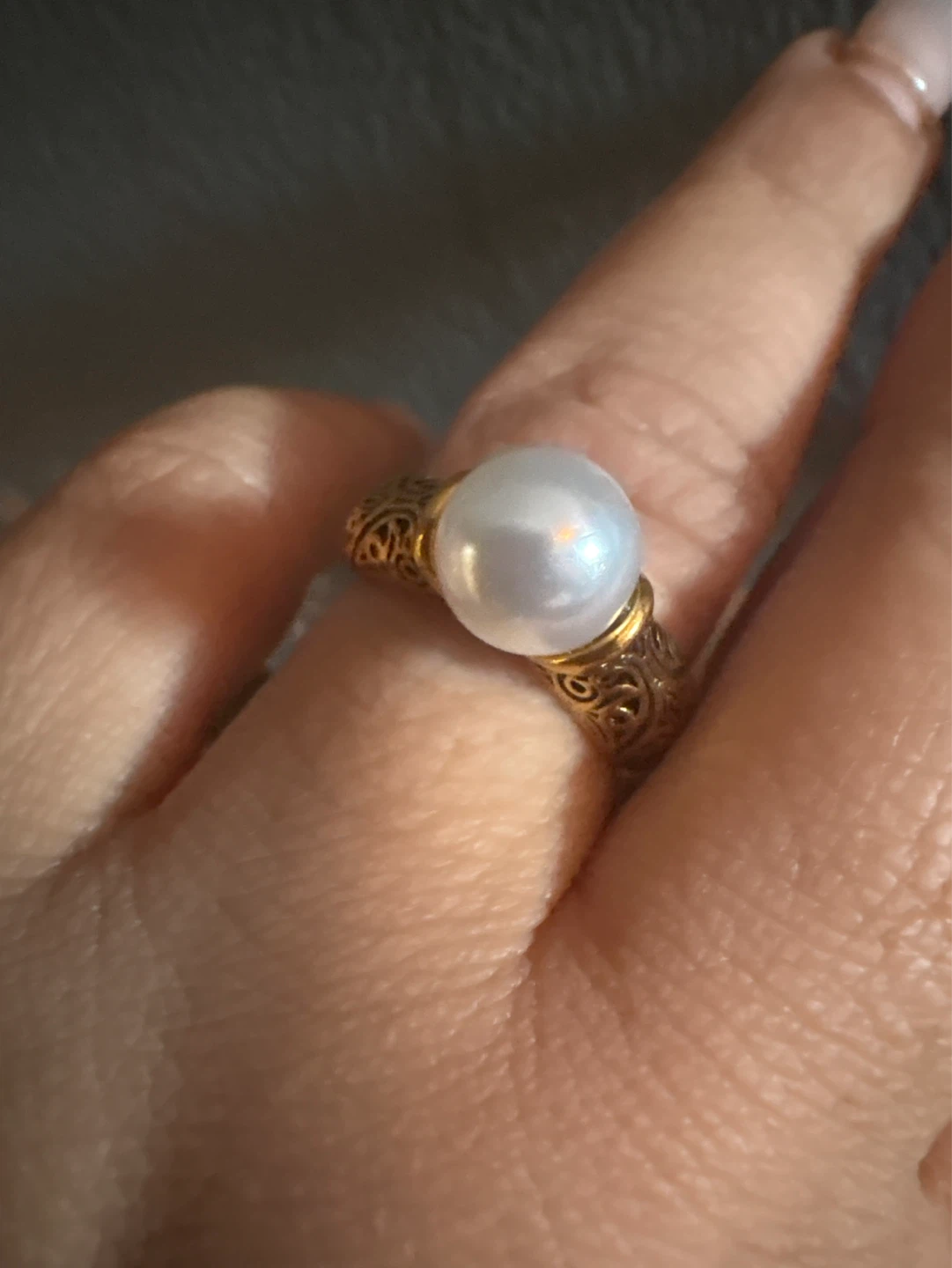 ⚽️ Vintage Gold Tone Ring with White Pearl