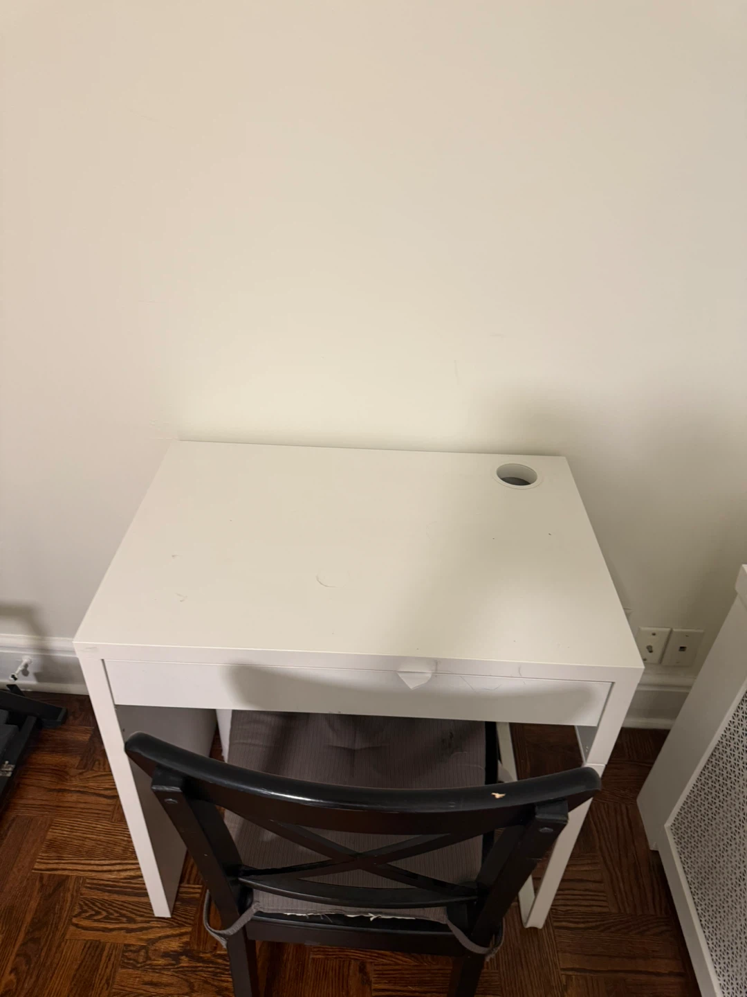 White Desk with Drawer and chair - photo 2
