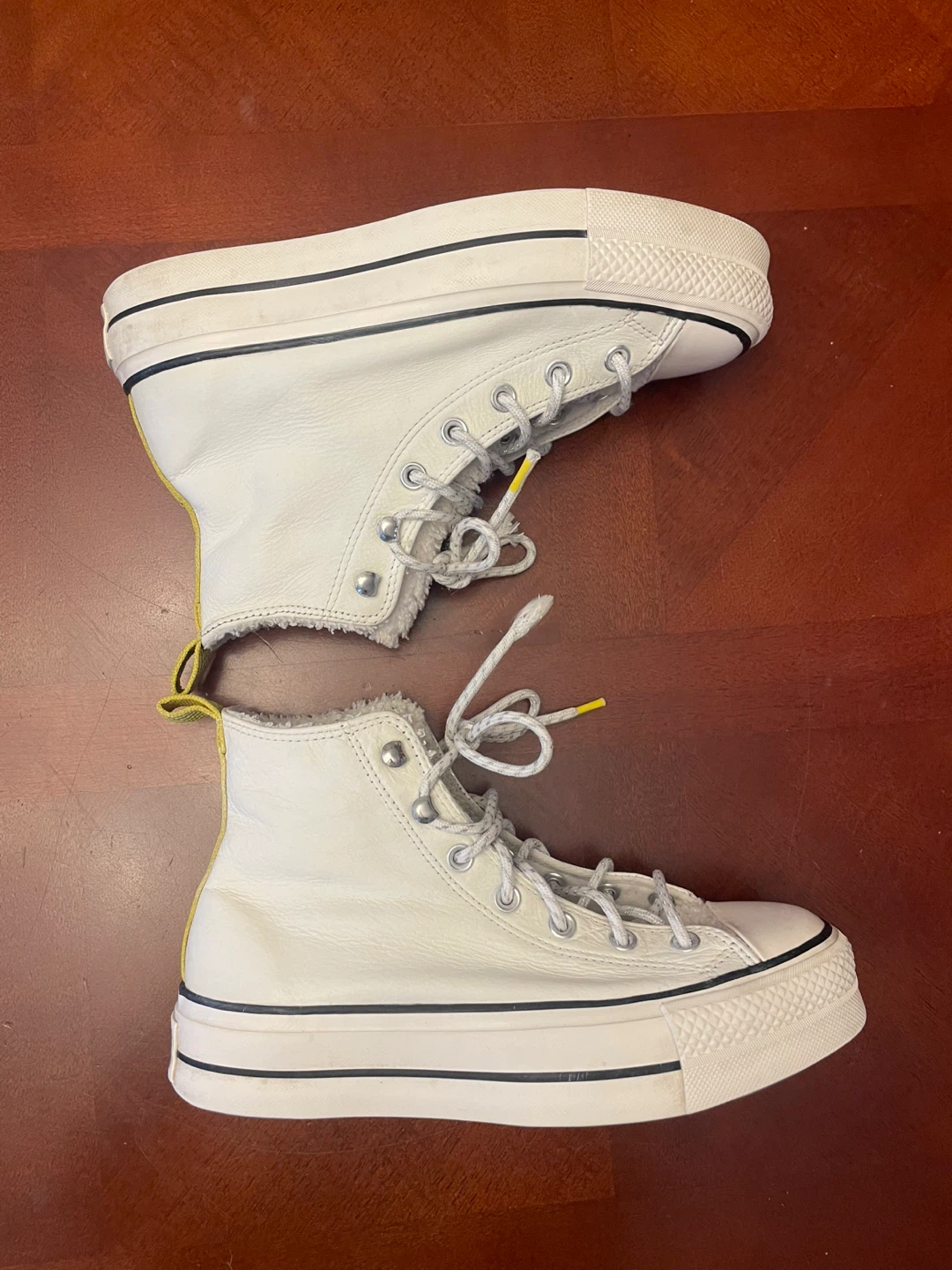 Converse women’s 8 leather platform high tops white - photo 3