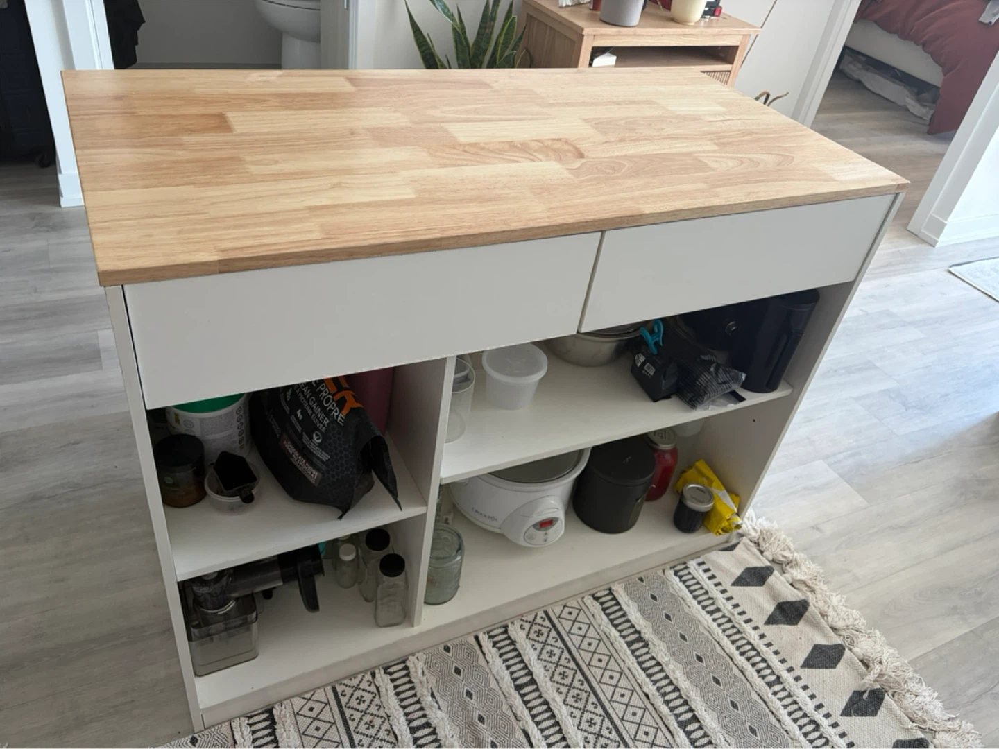 Kitchen Island with Two Stools - photo 5