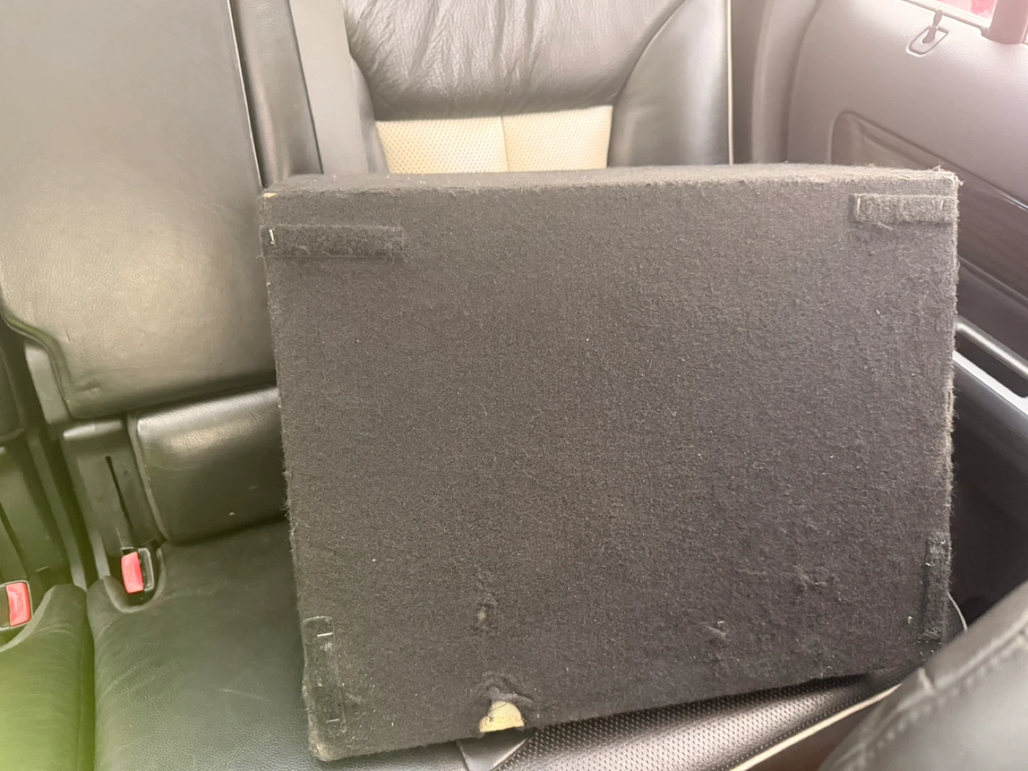 Alpine 12-Inch Car Subwoofer in Enclosure - photo 3