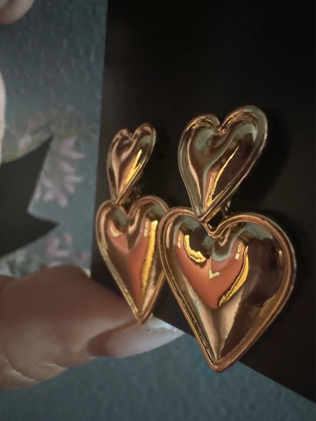 ⚽️ NEW Boohoo Gold Double Heart Drop Earrings - photo 4